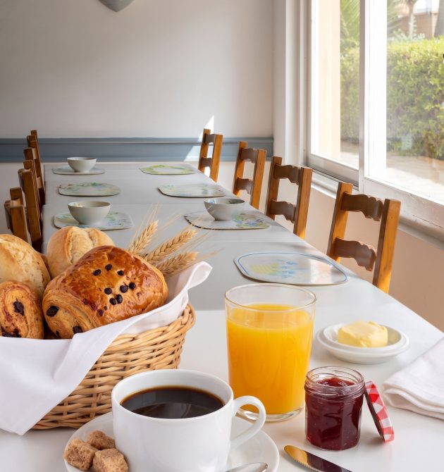 Hotel_breakfast_photography_insi…_2K_202608170259